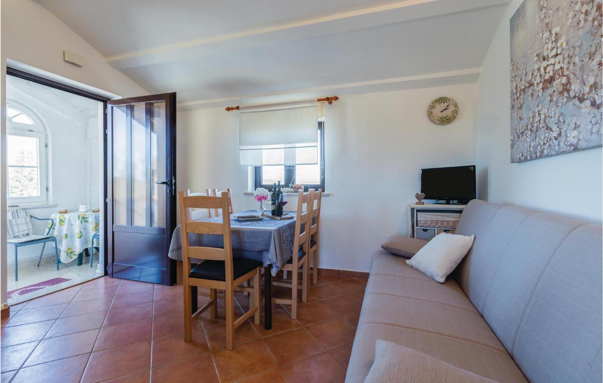 Apartment Pazin 10 Katun Lindarski Esterno foto